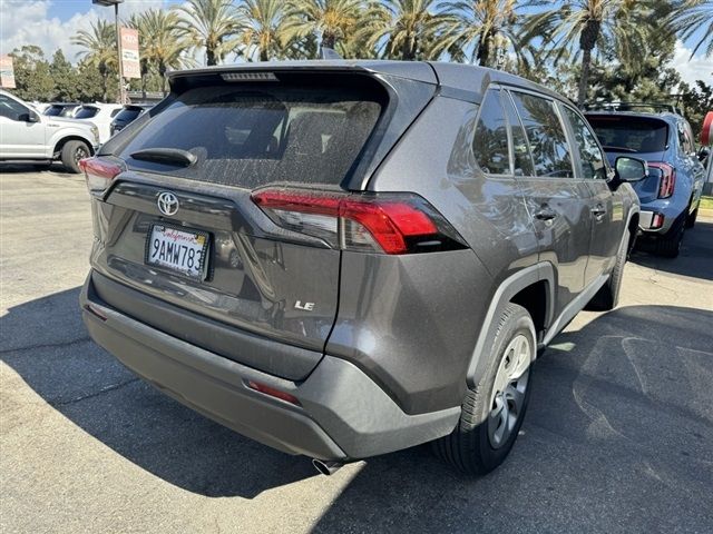 2022 Toyota RAV4 LE