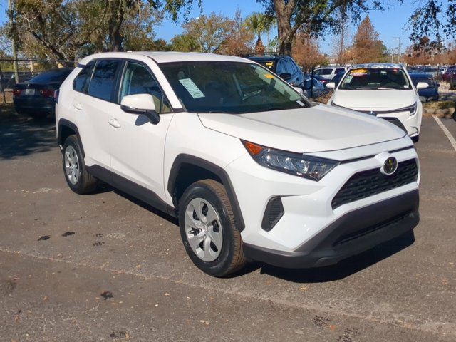 2022 Toyota RAV4 LE