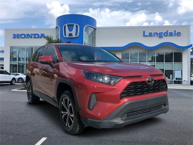 2022 Toyota RAV4 LE