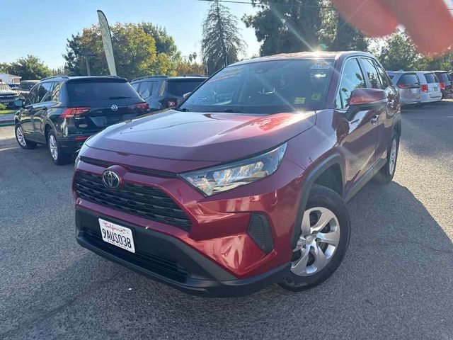 2022 Toyota RAV4 LE