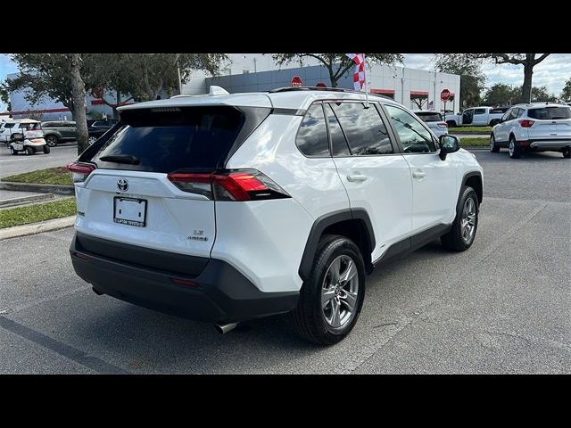 2022 Toyota RAV4 Hybrid LE