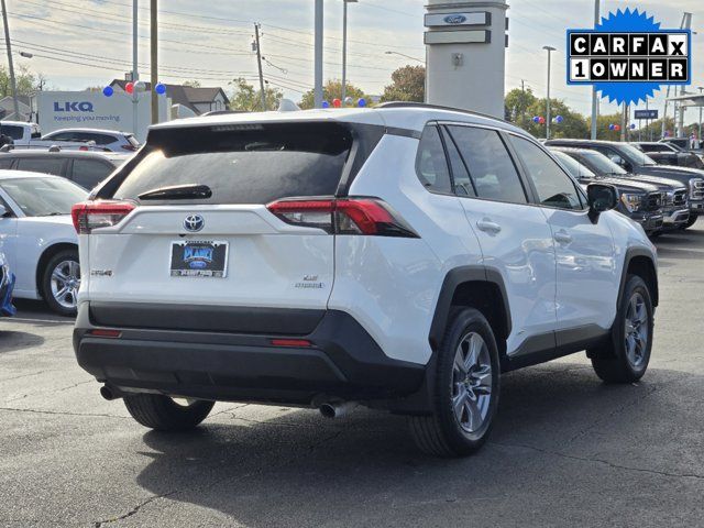 2022 Toyota RAV4 Hybrid LE