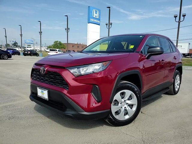 2022 Toyota RAV4 LE