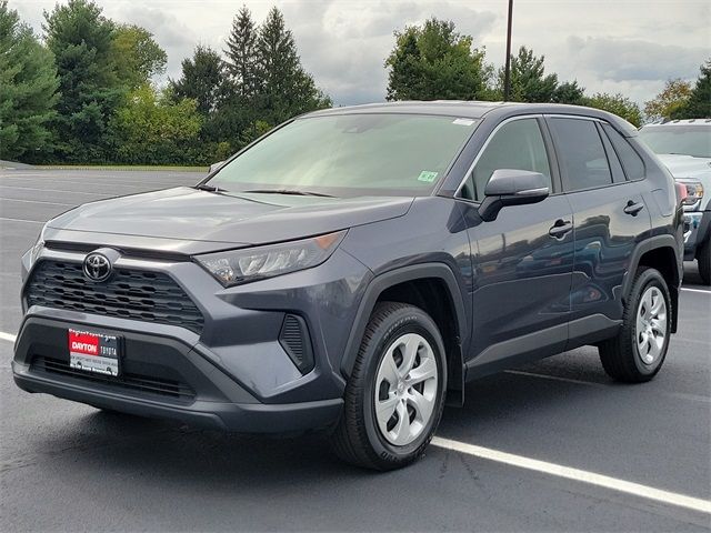 2022 Toyota RAV4 LE