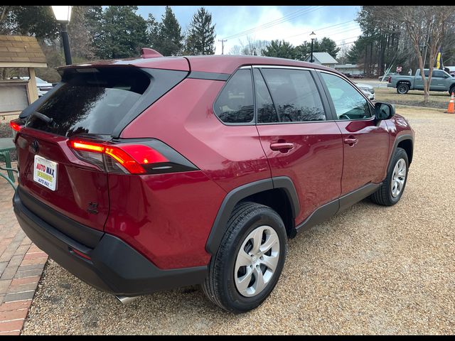 2022 Toyota RAV4 LE