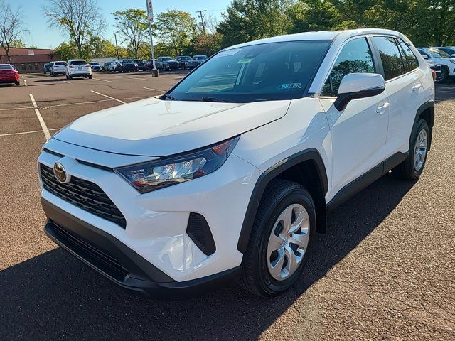 2022 Toyota RAV4 LE