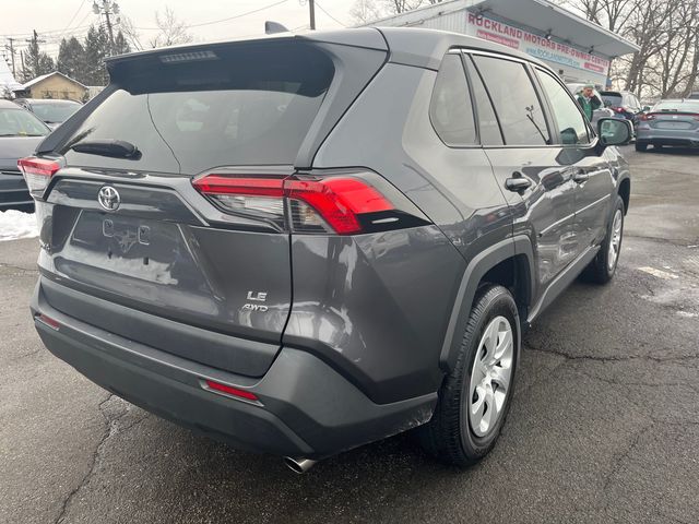 2022 Toyota RAV4 LE