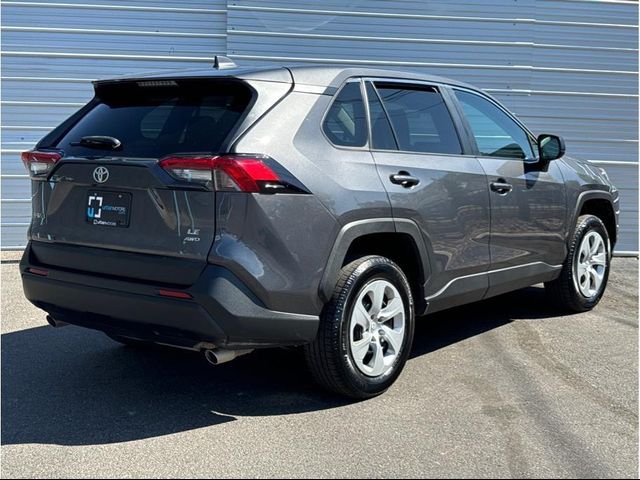 2022 Toyota RAV4 LE