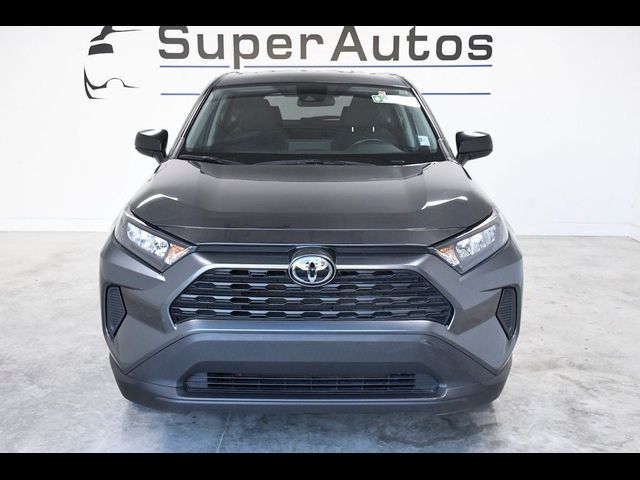 2022 Toyota RAV4 LE