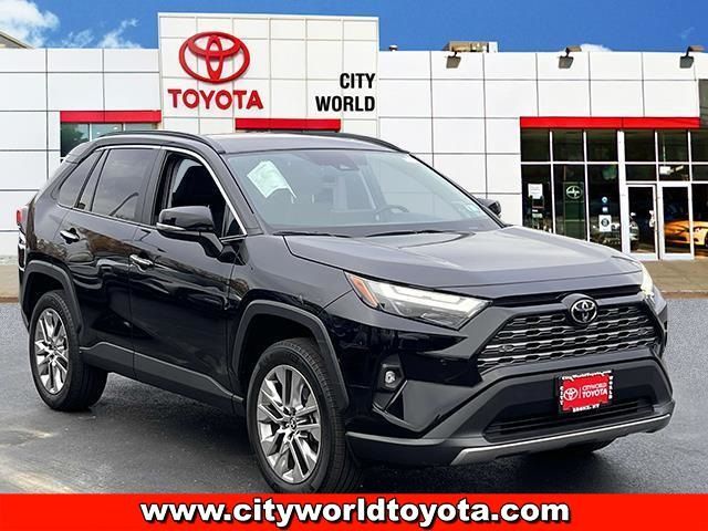 2022 Toyota RAV4 Limited