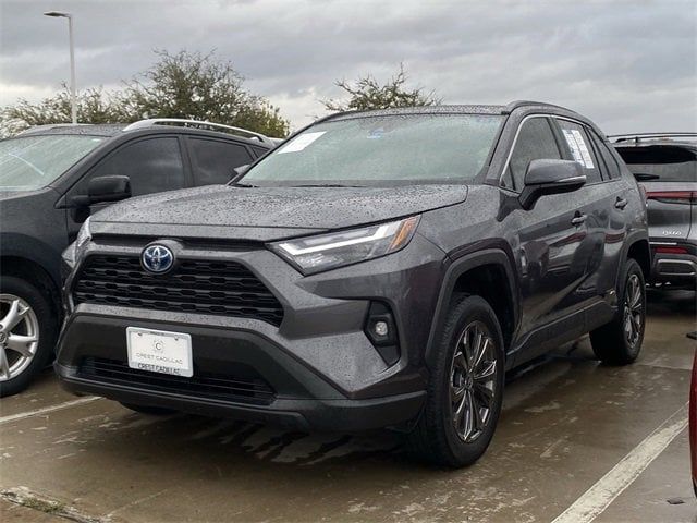 2022 Toyota RAV4 Hybrid XLE Premium