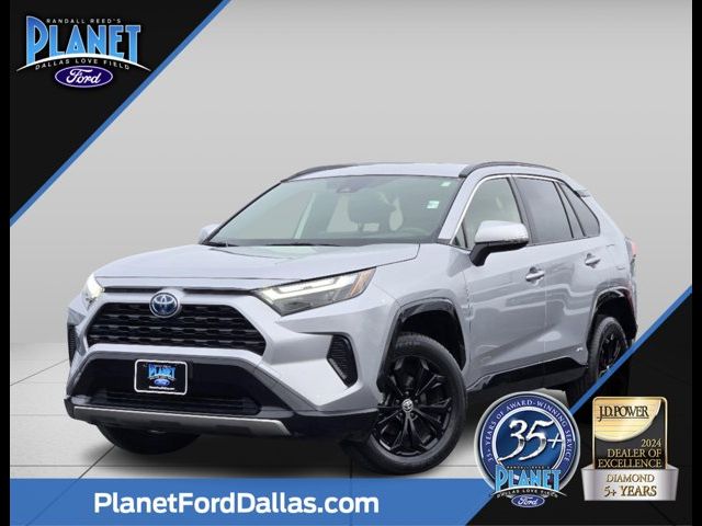 2022 Toyota RAV4 Hybrid SE