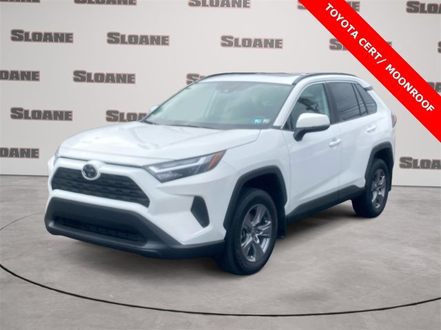 2022 Toyota RAV4 XLE