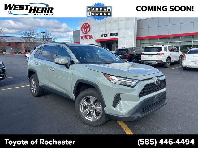 2022 Toyota RAV4 XLE