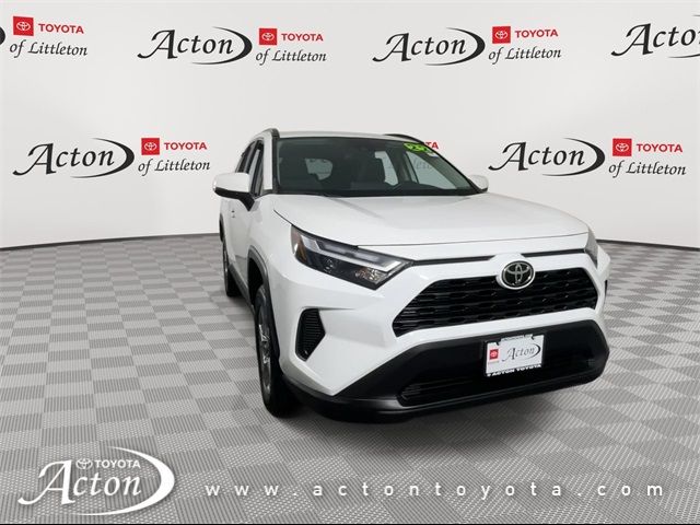 2022 Toyota RAV4 XLE