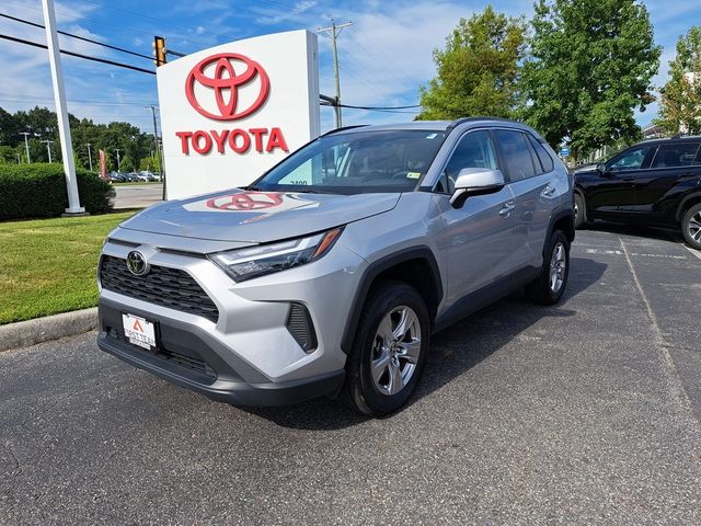 2022 Toyota RAV4 XLE