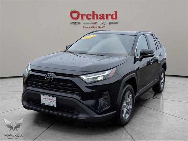 2022 Toyota RAV4 XLE