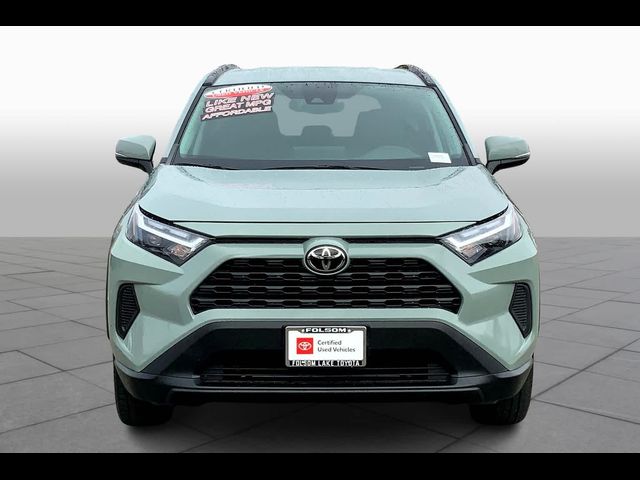 2022 Toyota RAV4 XLE