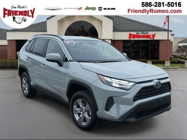 2022 Toyota RAV4 XLE