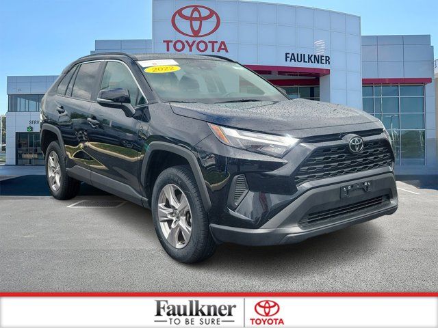 2022 Toyota RAV4 XLE