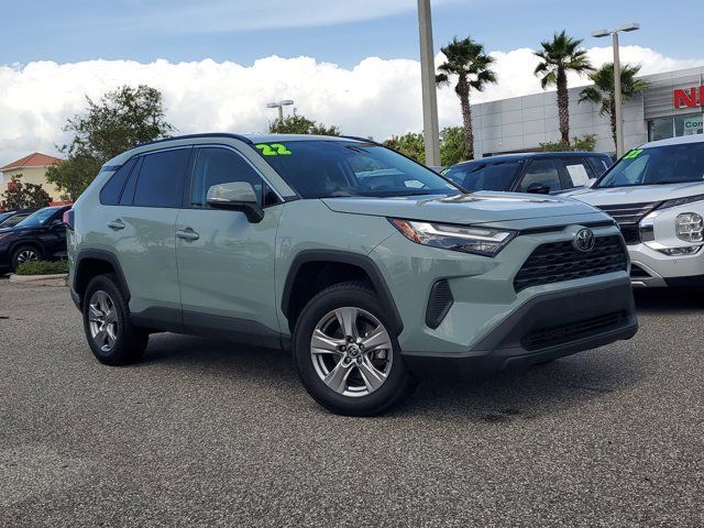 2022 Toyota RAV4 XLE