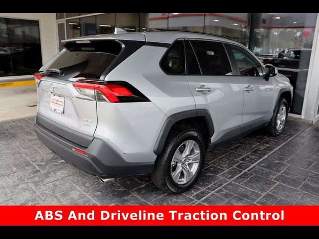 2022 Toyota RAV4 XLE