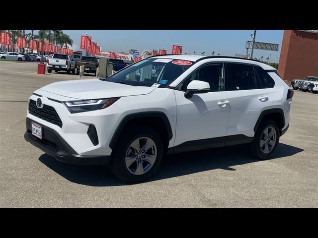 2022 Toyota RAV4 XLE