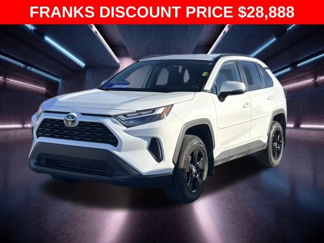 2022 Toyota RAV4 XLE