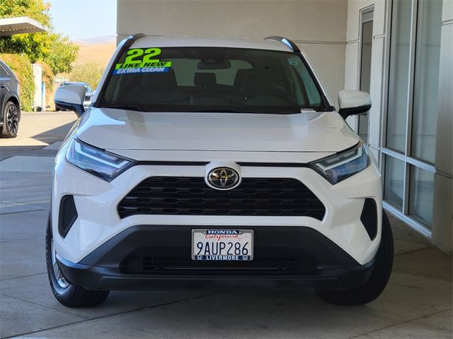 2022 Toyota RAV4 XLE