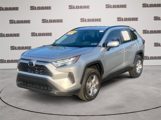 2022 Toyota RAV4 XLE