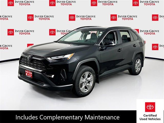 2022 Toyota RAV4 XLE