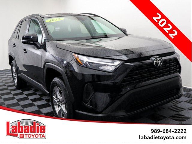 2022 Toyota RAV4 XLE