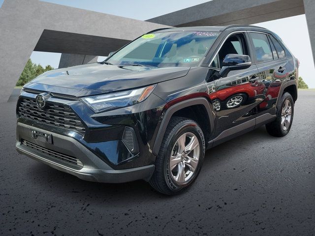 2022 Toyota RAV4 XLE