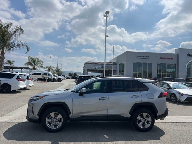 2022 Toyota RAV4 XLE