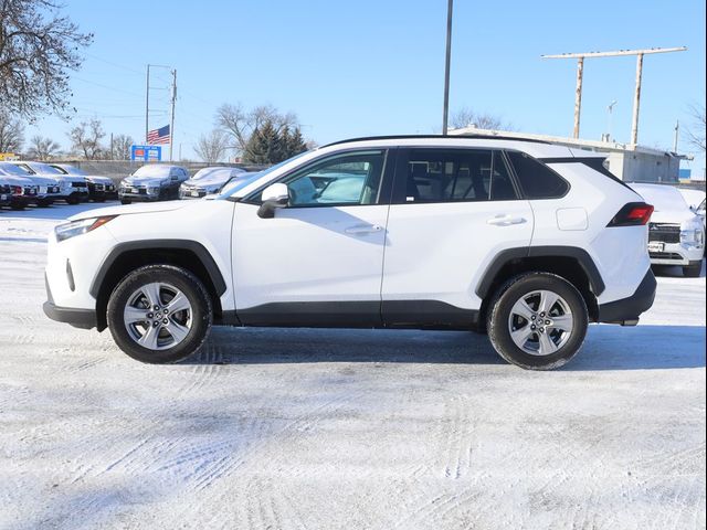 2022 Toyota RAV4 XLE