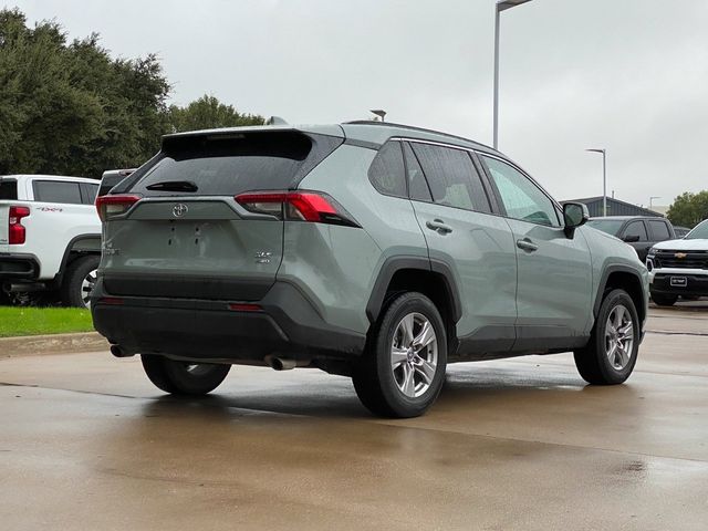 2022 Toyota RAV4 XLE