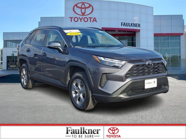 2022 Toyota RAV4 XLE