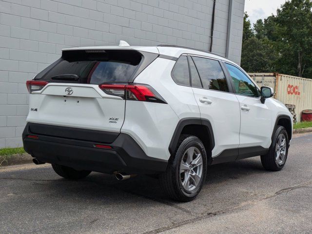 2022 Toyota RAV4 XLE