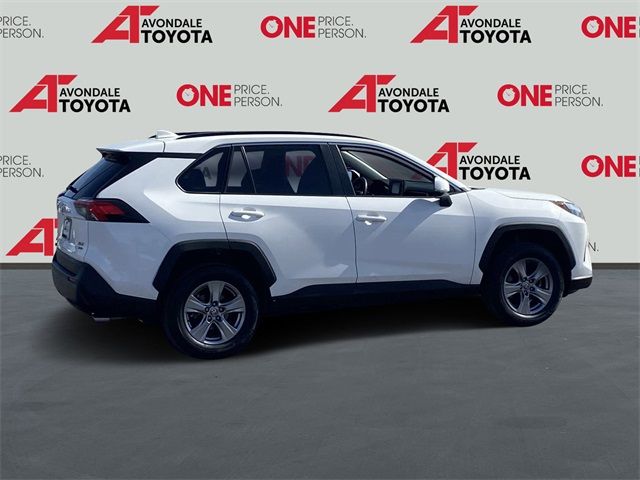 2022 Toyota RAV4 XLE