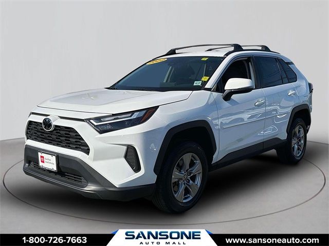 2022 Toyota RAV4 XLE