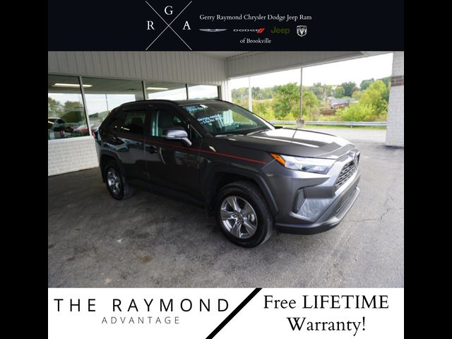 2022 Toyota RAV4 XLE