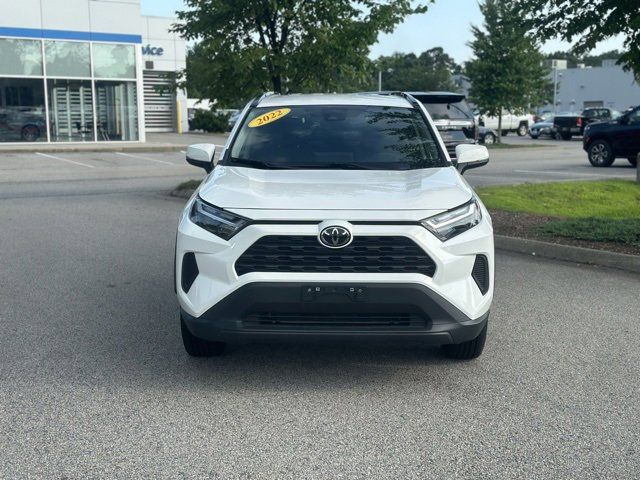 2022 Toyota RAV4 XLE