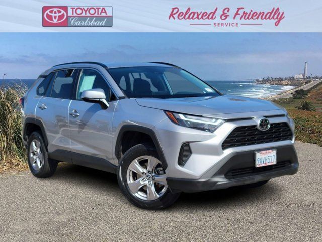 2022 Toyota RAV4 XLE