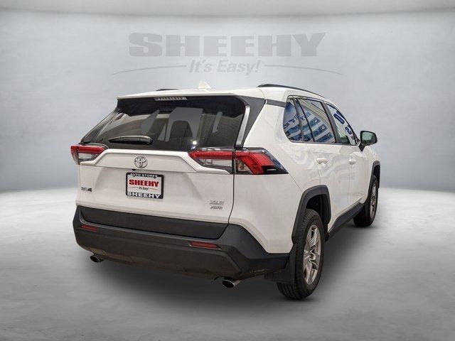 2022 Toyota RAV4 XLE