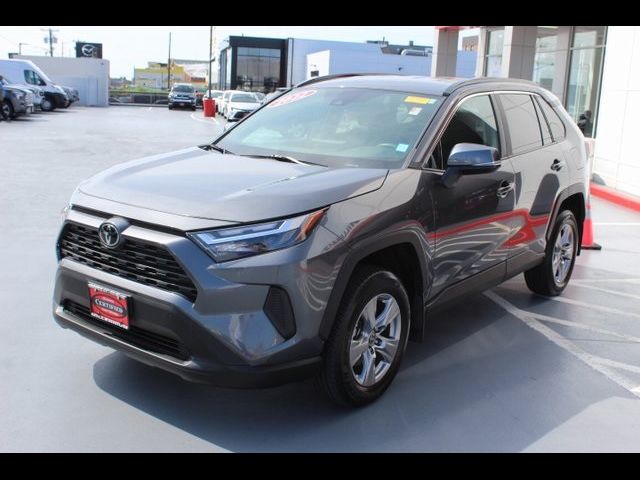 2022 Toyota RAV4 XLE