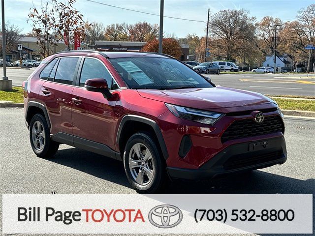 2022 Toyota RAV4 XLE