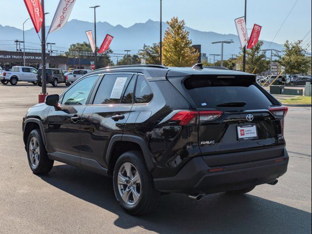 2022 Toyota RAV4 XLE