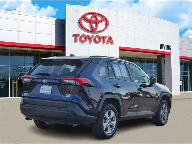 2022 Toyota RAV4 XLE