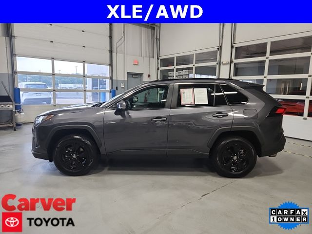 2022 Toyota RAV4 XLE