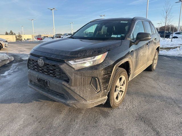 2022 Toyota RAV4 XLE